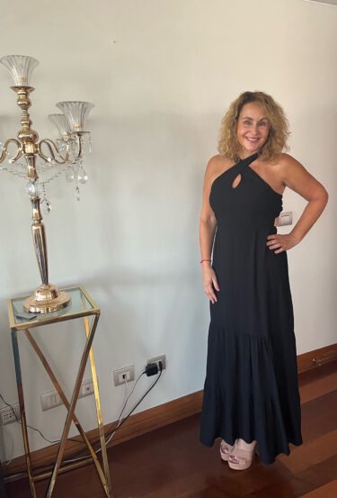 Vestido Largo Negro Cuello Cruzado