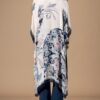 19948071_da3b222c-bed1-442b-bc48-8230ee653a51 kimono Estampado Ligero Tonos Azules