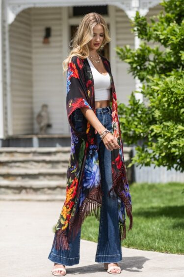 22841591_02ebf099-cd61-4c4c-a8f9-665890d40e0c Kimono Largo Pintado Flecos