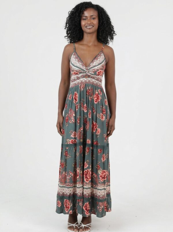VTLgreen_4 Maxi Vestido Boho Chic tonos verde con encaje