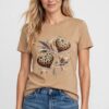 f5f8e66b-6c21-43cb-80ef-d9dacc3188cd Polera Beige Mujer Manga Corta Aplicacion Leopardo y Piedreria